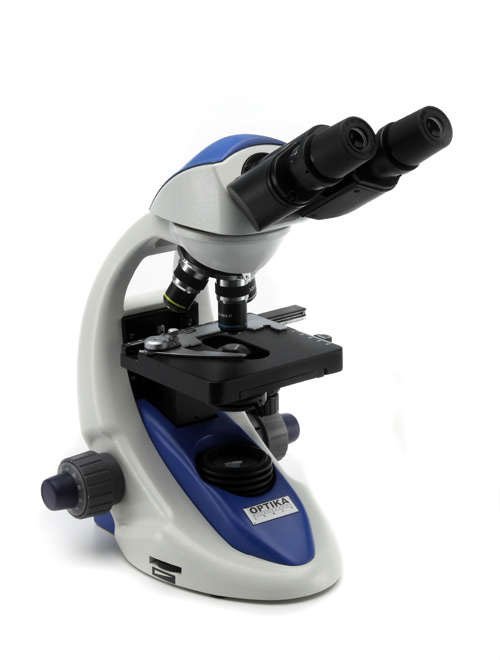 Binocular with achromatic objectives