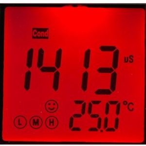 pHmetro portatile XS Tester pH 5 - KIT a tenuta stagna IP67 dotato di display, scatola, guida. Facile da usare e leggero. Per laboratori chimici, farmaceutici e medici.