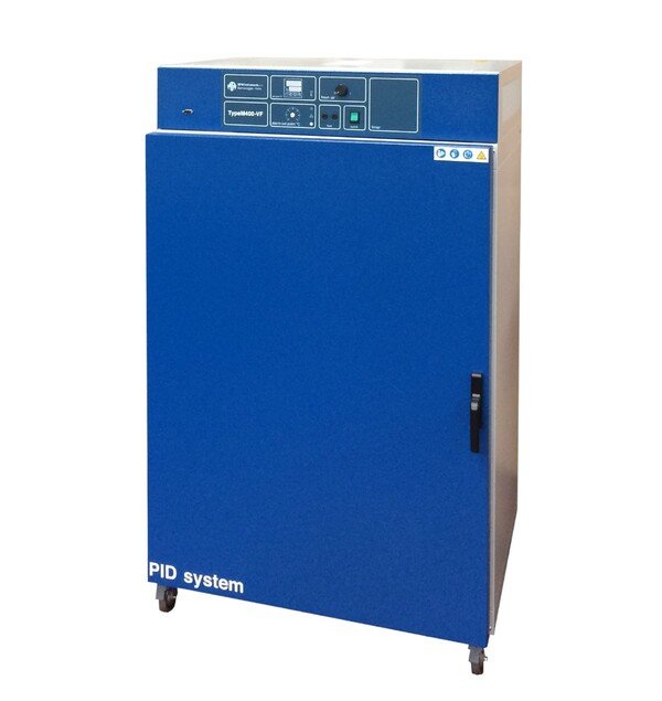 Stufa a convezione naturale mod. M700-VN  per essicazione o asciugatura della vetreria chimica.